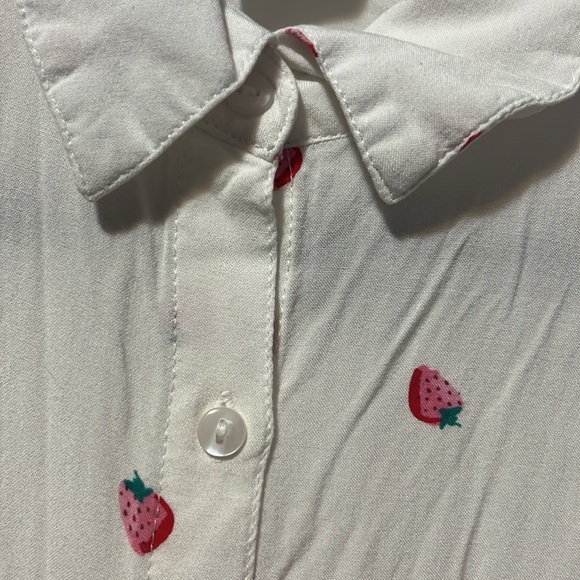 Women's Strawberry Button-Up Blouse Office Shirt Short-Sleeve Top Rayon Collared - Picture 5 of 6